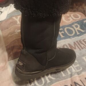 UGG Australia 10 Dark Winter Boots with Shearling